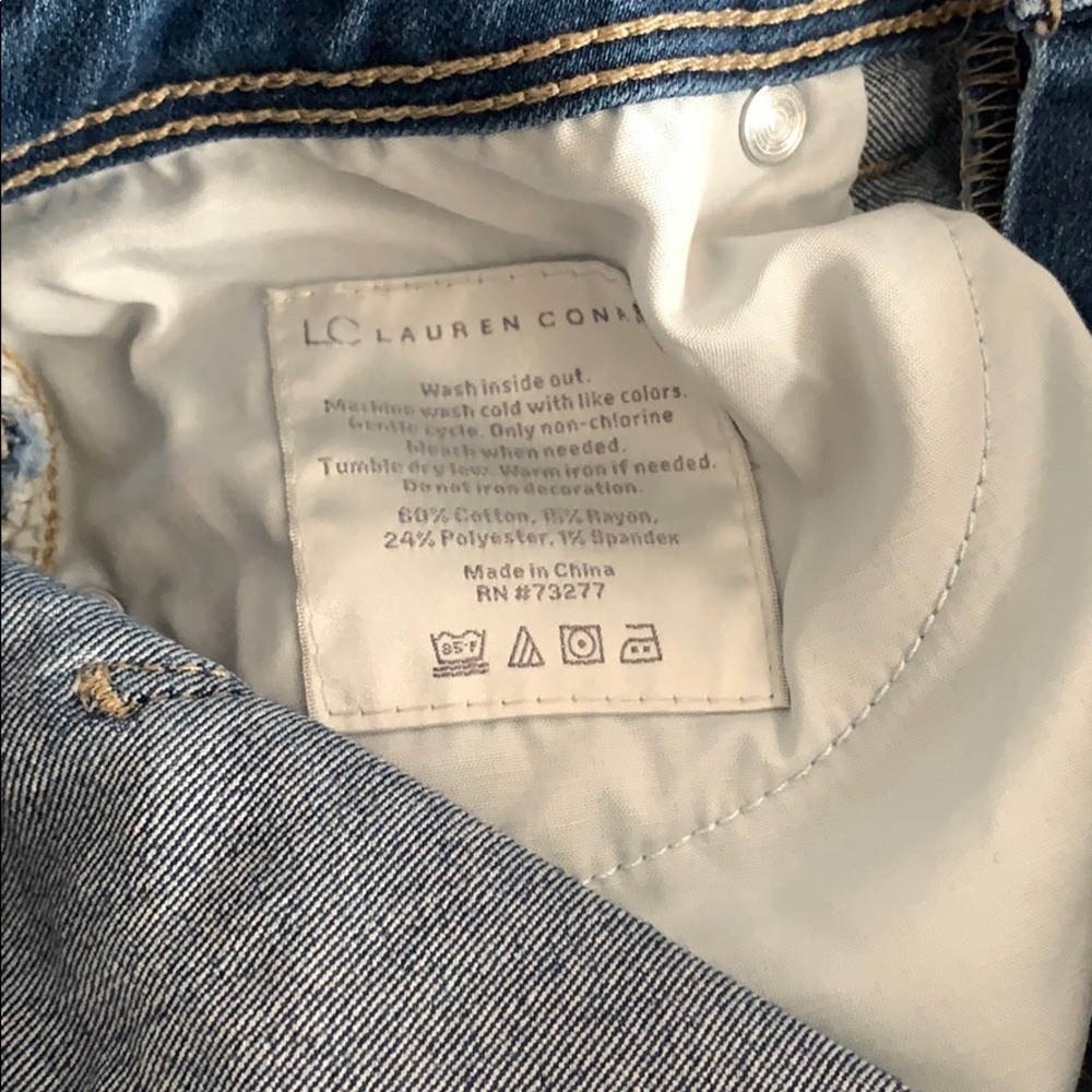 LC Jean - Picture 4 of 4